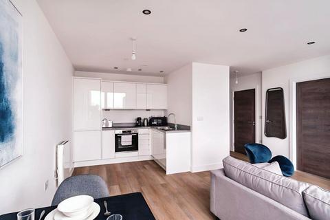 1 bedroom apartment to rent, Alexander House