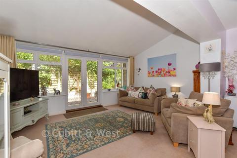 4 bedroom townhouse for sale, Oddstones, Pulborough RH20