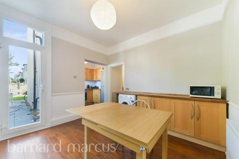 3 bedroom semi-detached house for sale, Culmstock Road, London