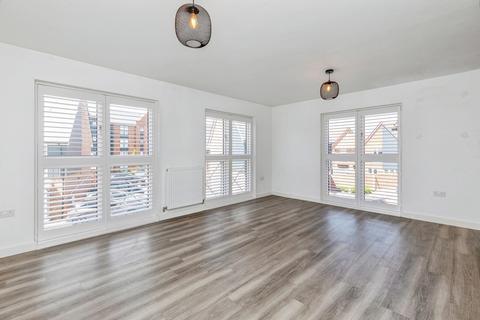 2 bedroom flat for sale, Viking Road, Wouldham, Rochester, Kent, ME1