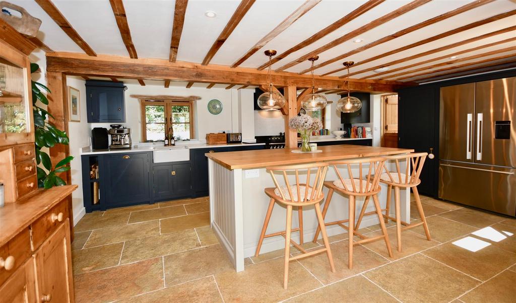 Refitted kitchen/dining room