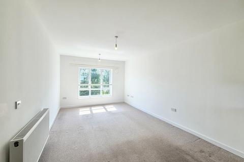 2 bedroom flat to rent, Bunkers Crescent, Bletchley, MK3
