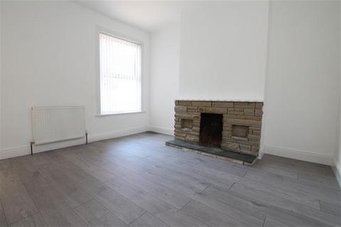 2 bedroom terraced house to rent, Blaydes Street, HU6