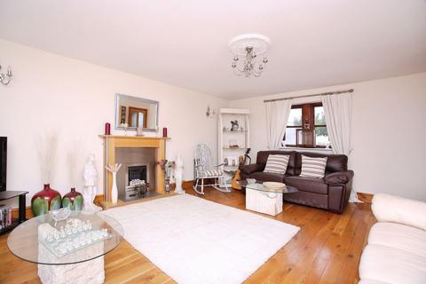 4 bedroom detached house for sale, High Street, Rotherham S61