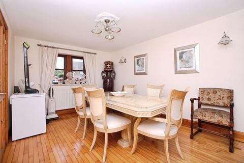 4 bedroom detached house for sale, High Street, Rotherham S61
