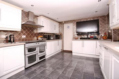 4 bedroom detached house for sale, High Street, Rotherham S61