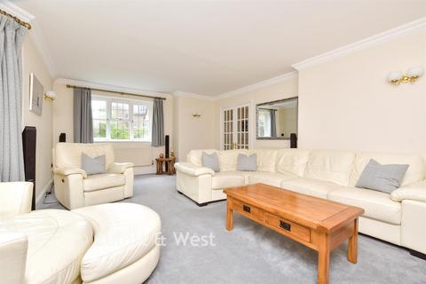 Reigate Road, Leatherhead KT22