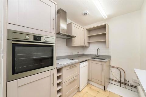 1 bedroom flat for sale, Westcombe Park Road, London SE3