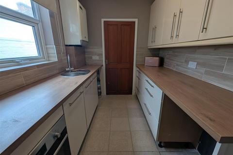3 bedroom terraced house for sale, Lewes Road, Darlington