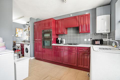 4 bedroom detached house for sale, Kestrel Way, Bicester, OX26