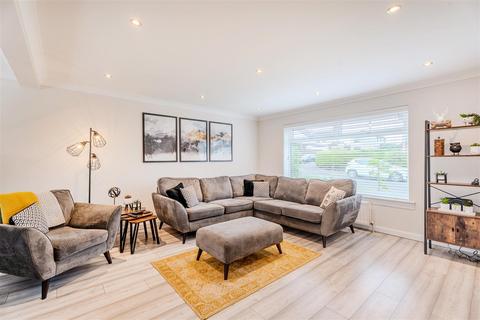 3 bedroom detached house for sale, Westend Court, Law, Carluke