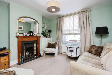 4 bedroom terraced house for sale, Hadlow Road, Tonbridge, Kent, TN9