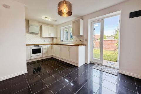 4 bedroom end of terrace house for sale, Pepper Mill, Telford TF4