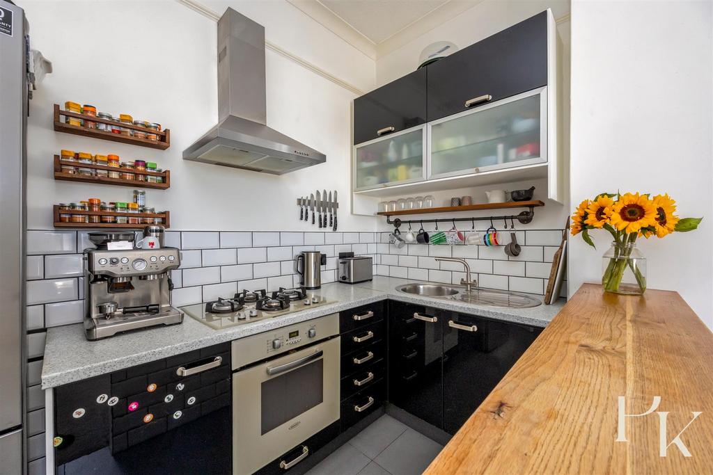 Apartment in Brighton, West Hill, Brunswick - View 4