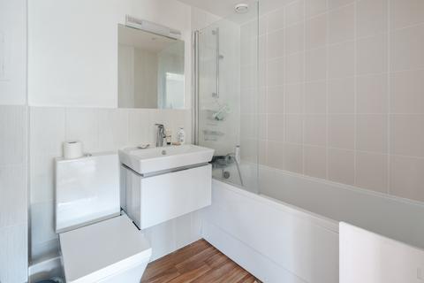 Studio for sale, Mildmay Avenue, London, N1