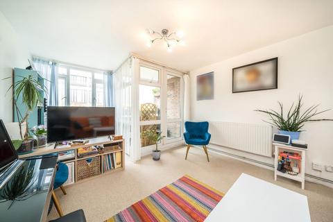 Carey Gardens, London SW8