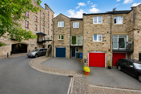 2 bedroom townhouse for sale, Old Union Square, Belmont Wharf, Skipton