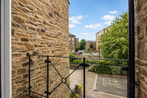 2 bedroom townhouse for sale, Old Union Square, Belmont Wharf, Skipton