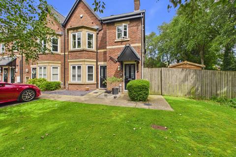 2 bedroom flat for sale, Grammar School Court, Ormskirk, L39