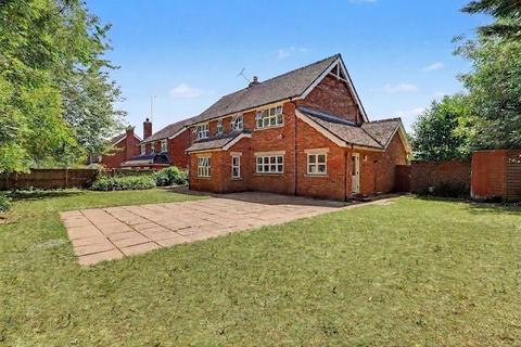 5 bedroom detached house for sale, Orchard End, Weybridge, KT13