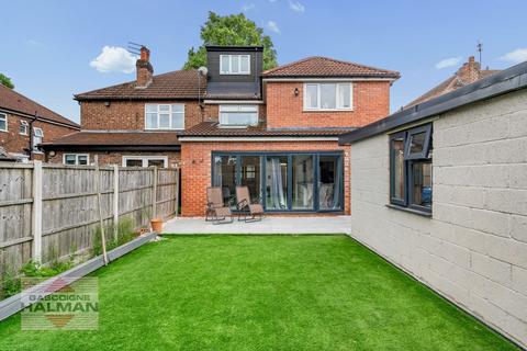 5 bedroom semi-detached house for sale, Langdale Road, Sale, M33