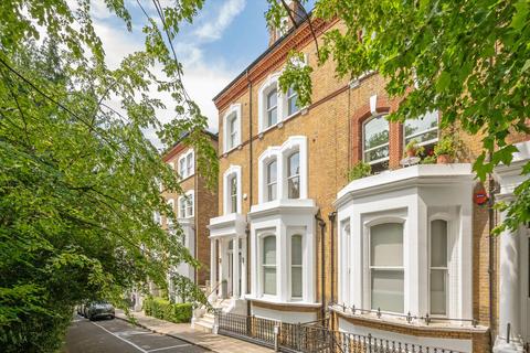 Belsize Avenue, London NW3