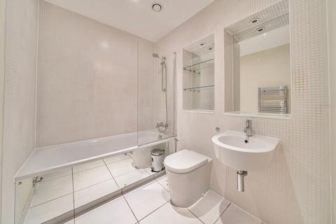 1 bedroom flat for sale, Printers Road, London SW9