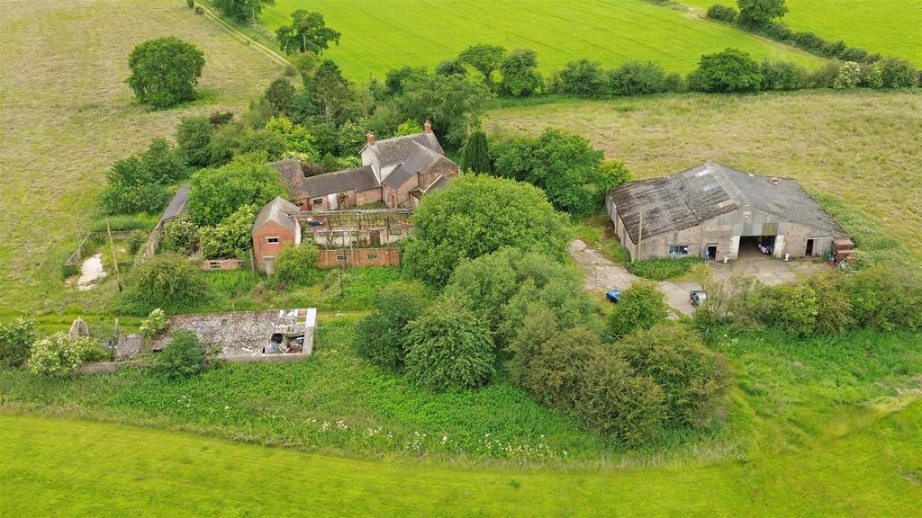 House in Stafford, Fulford - View 2