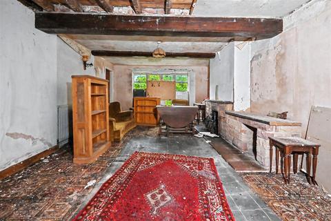 3 bedroom farm house for sale, Rushlade Farm House, Land and Barns for Development, Hilderstone
