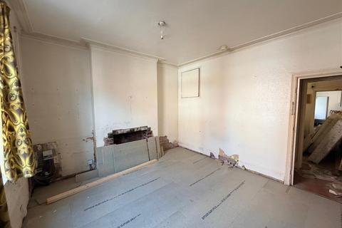3 bedroom house for sale, City Road, Dunkirk, Nottingham