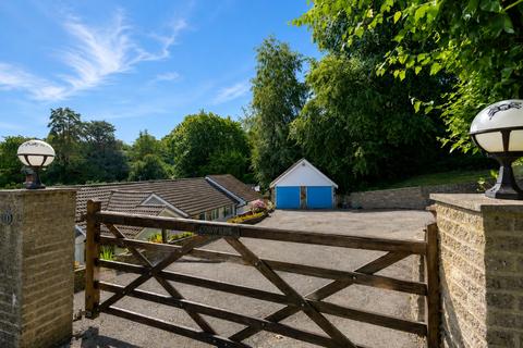 4 bedroom bungalow for sale, Golf Links Avenue, Surrey GU26