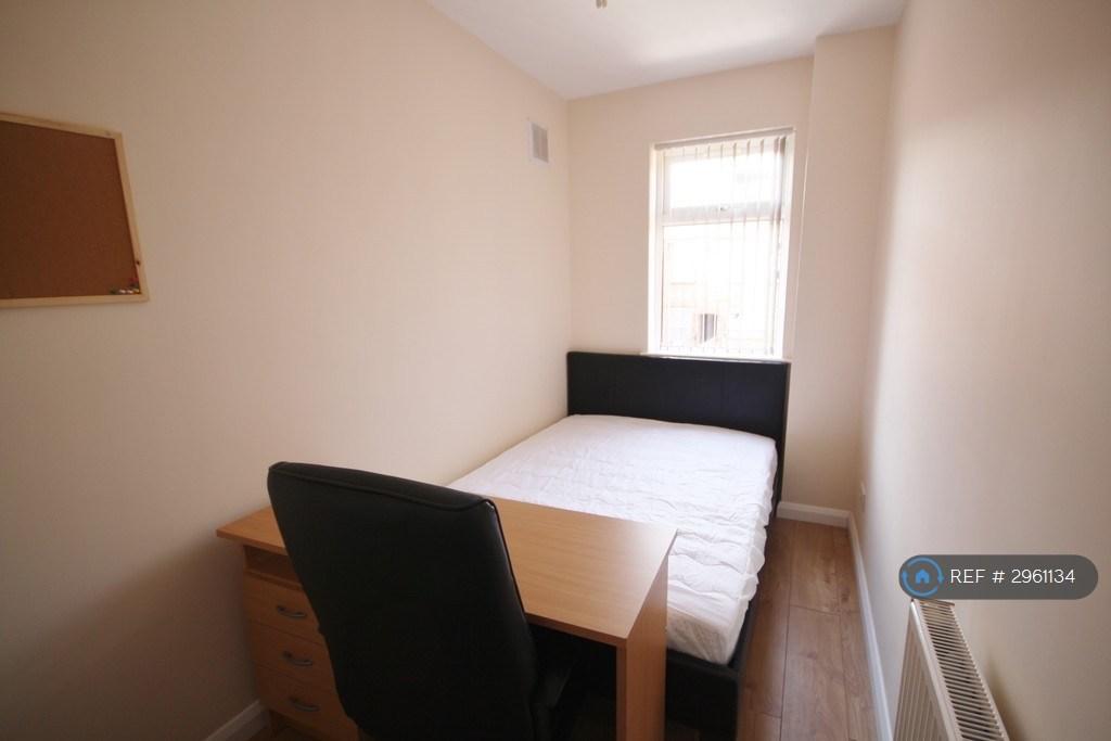 Bruce Street, Leicester, LE3 – další
