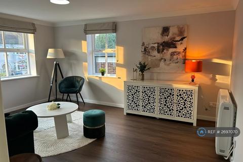undefined, Romford, Romford Gidea Park, RM2
