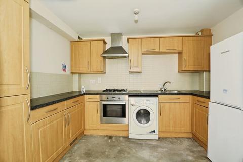 2 bedroom flat for sale, Blount Close, Crewe, Cheshire, CW1
