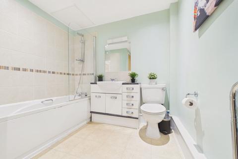 1 bedroom flat for sale, Worsdell House, Ochre Yards, Gateshead