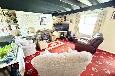 4 bedroom cottage for sale, Bethania, Near Aberaeron