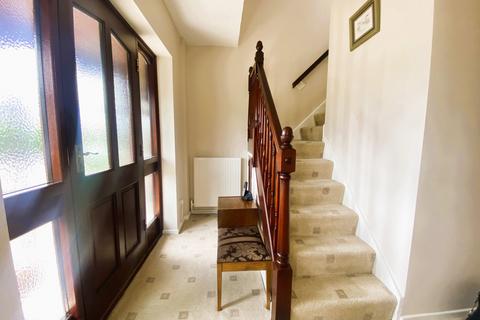 2 bedroom semi-detached bungalow for sale, 1 Taunton Road, Chadderton OL9 0BE