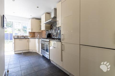 3 bedroom detached house for sale, Niven Close, Wickford SS12