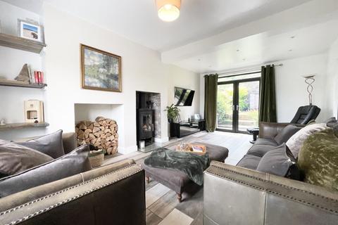 4 bedroom semi-detached house for sale, Heath Avenue, Bury BL0