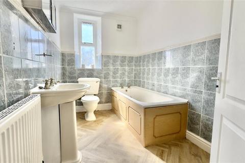 2 bedroom ground floor flat for sale, 1, Barnston Towers, 10, Barnston Towers Close, Wirral, CH60