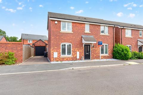 3 bedroom detached house for sale, Cabinhill Road, Nuneaton CV10