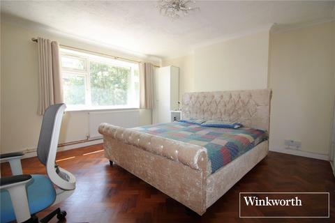 3 bedroom terraced house to rent, Barnet Lane, Elstree, Borehamwood, Hertfordshire, WD6