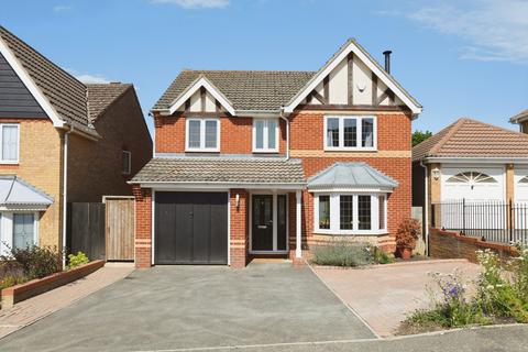 4 bedroom detached house for sale, Victoria Avenue, RAYLEIGH, Essex, SS6