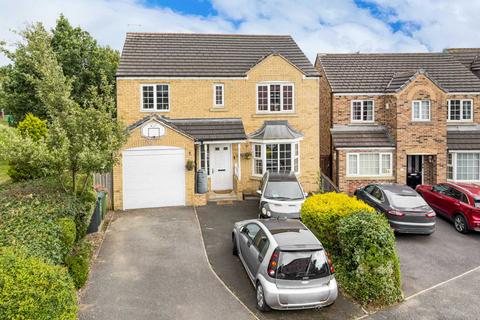 4 bedroom detached house for sale, Little Green Lane, Heckmondwike