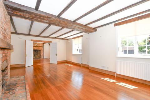 4 bedroom semi-detached house to rent, East End Green, Hertford, SG14
