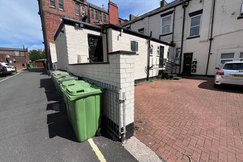 2 bedroom bungalow to rent, Norfolk Street, Sunderland, SR1