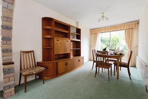 3 bedroom semi-detached house for sale, Streamside Way, Solihull, West Midlands, B92