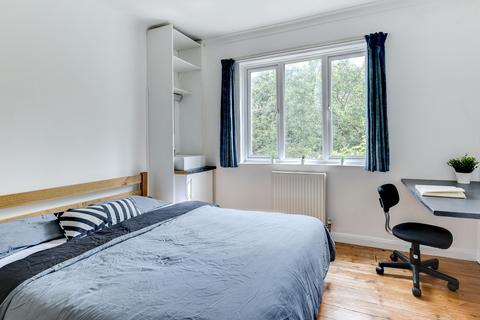 1 bedroom in a house share to rent, Brighton BN2