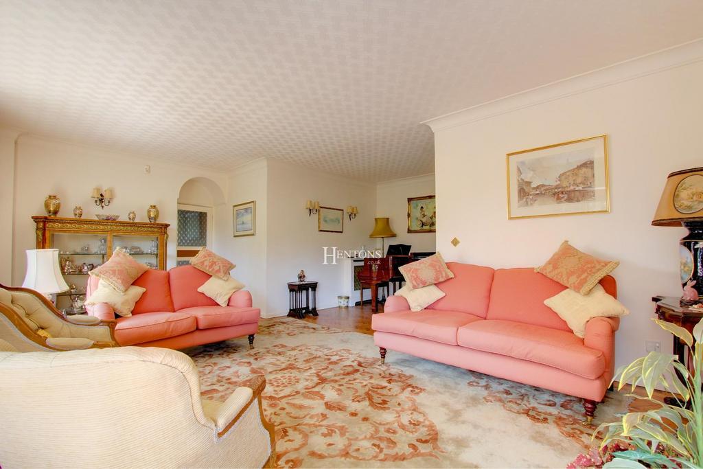 House in Cardiff, Penylan - View 2
