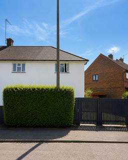 1 bedroom flat to rent, 62 Etheridge Road, Loughton IG10